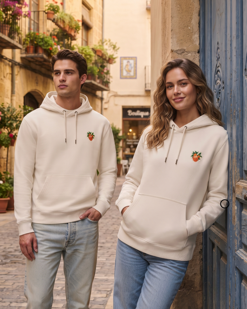 Sudadera Básica Piensa Valencia color natural raw con ilustración cabeza femenina con corona de naranjas y azahar valenciano