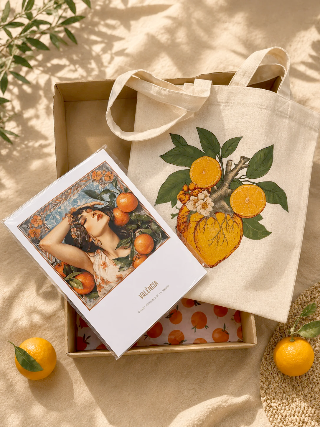Pack Terreta con tote bag Més Amor Per Favor, camiseta Siente Valencia y regalo de la casa en caja kraft